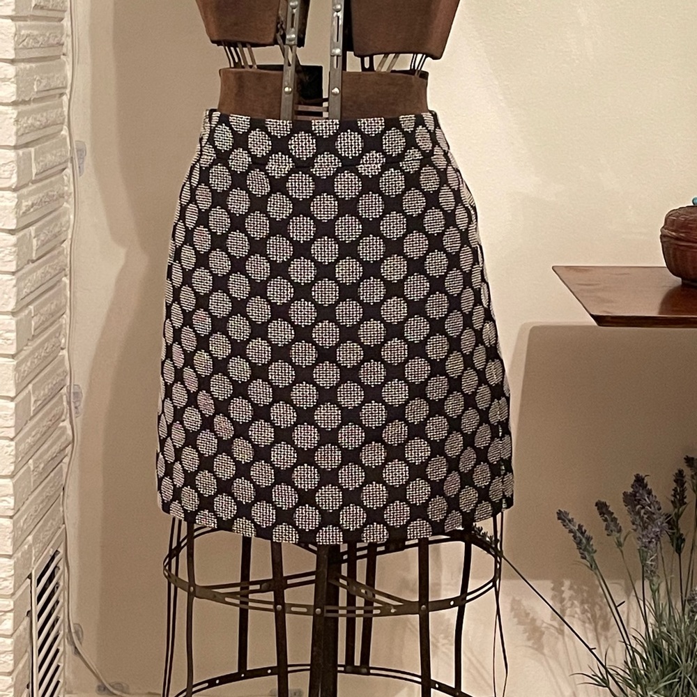 Loft black geometric print skirt. Size 14. Lined.